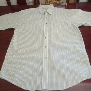 L.L. Bean Men’s Trim Fit Cotton Shirt – Large, Regular Fit, Casual & Office